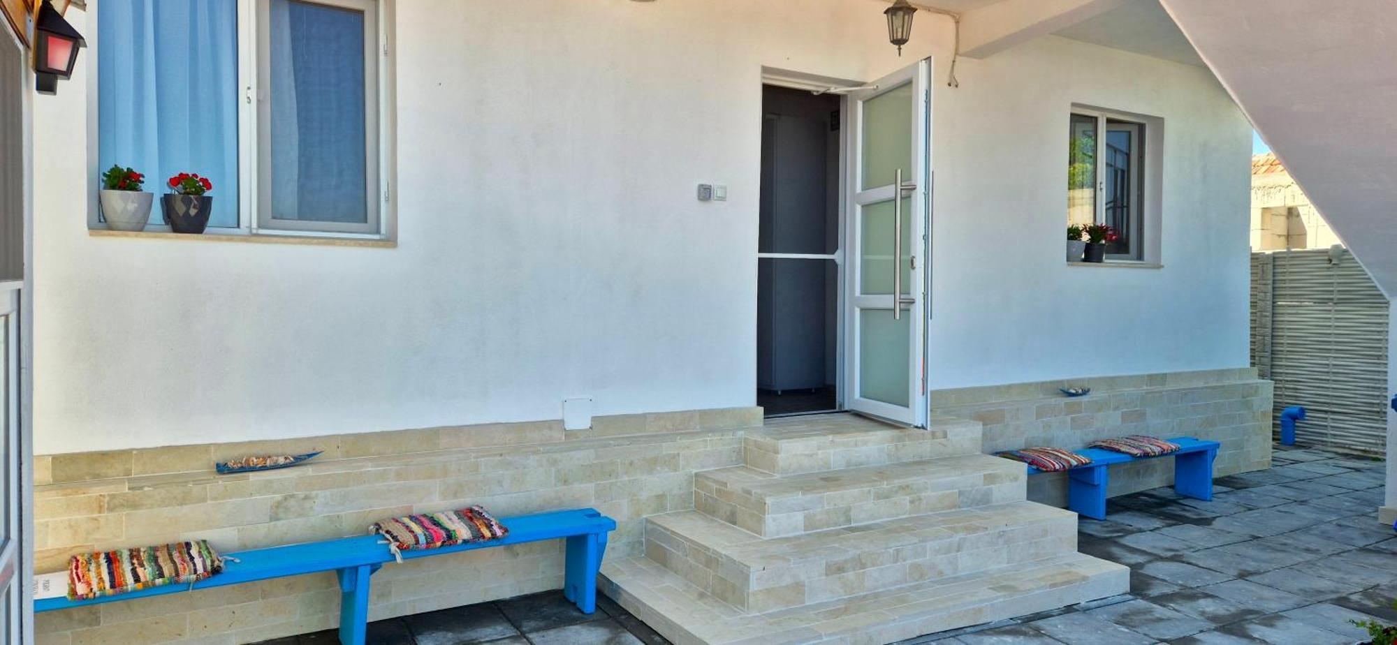 Hotel Casa Epat Două Mai Esterno foto